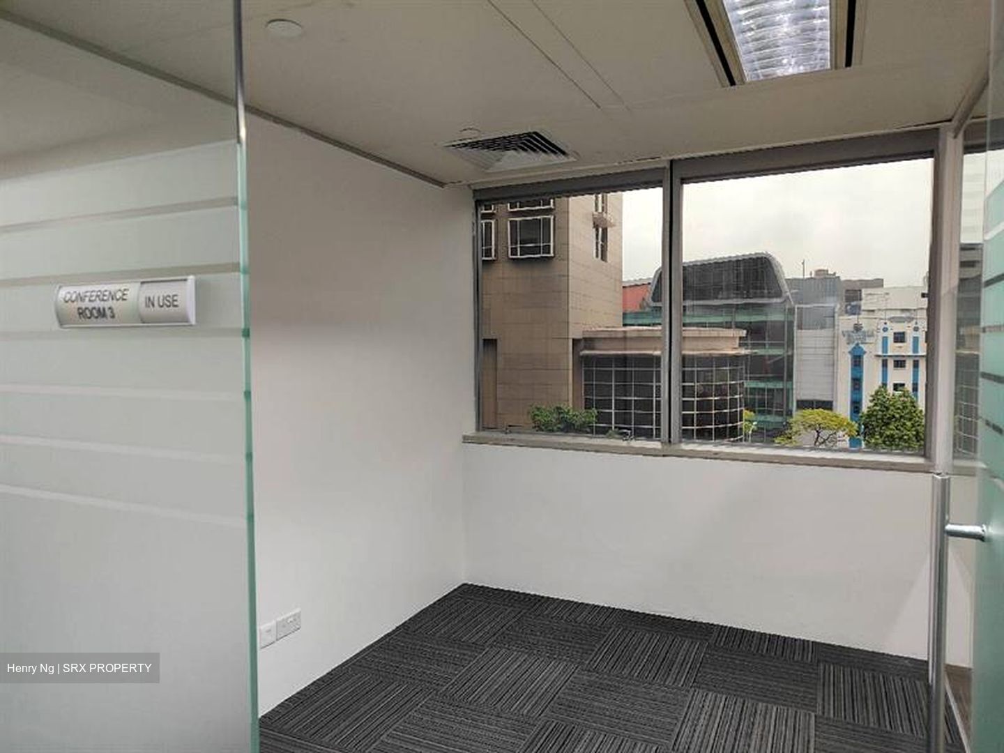 Odeon Towers (D7), Office #503393151